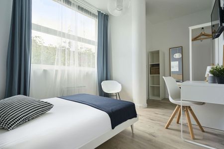 Beauvais D Roommate 7 Bedrooms at Amiens - Photo 5