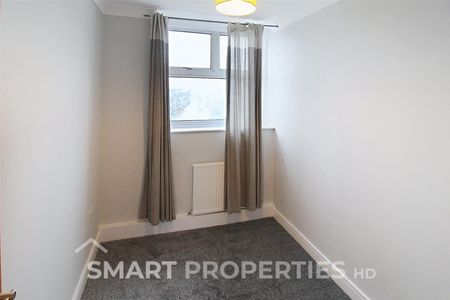 Tommy Lane, Linthwaite - Photo 5