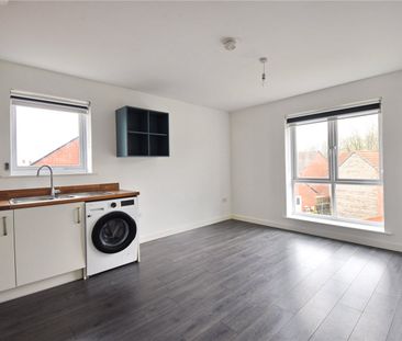 Slade Baker Way, Stoke Gifford - Photo 5