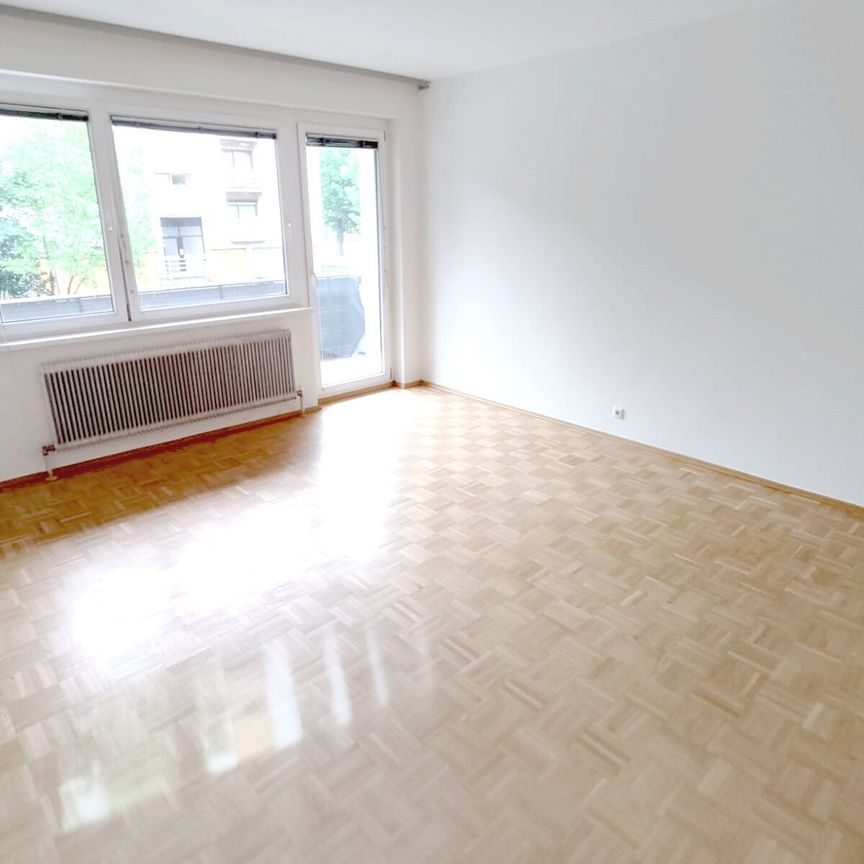 Sehr gut geschnittene Zweizimmer-Wohnung mit Balkon - Zentrale, ruhige Lage - Photo 1