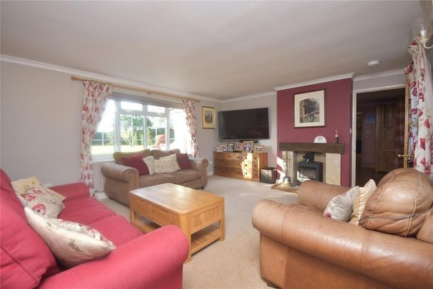 4 bedroom detached house to rent - Photo 1