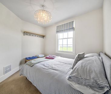 3, Homer Cottages, Selsey - Photo 1