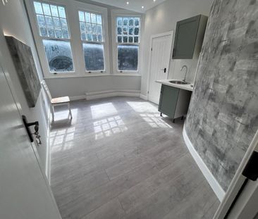 Studio Flat, Fortis Green Road, N10 - Photo 2