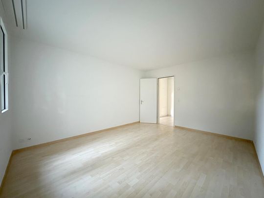 Ideale Singlewohnung mit Gartensitzplatz! - Photo 1