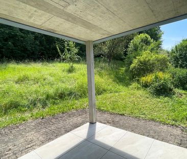 Helle und nicht alltägliche Wohnung am Waldrand - Foto 1