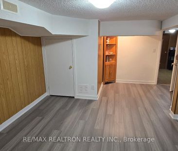 For Lease - 209 Saint Lucie Drive Unit# Basement, Toronto, Ontario - Photo 2