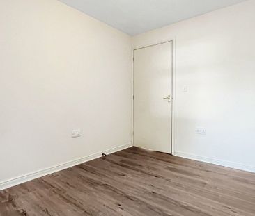 2 bedroom property to rent - Photo 5