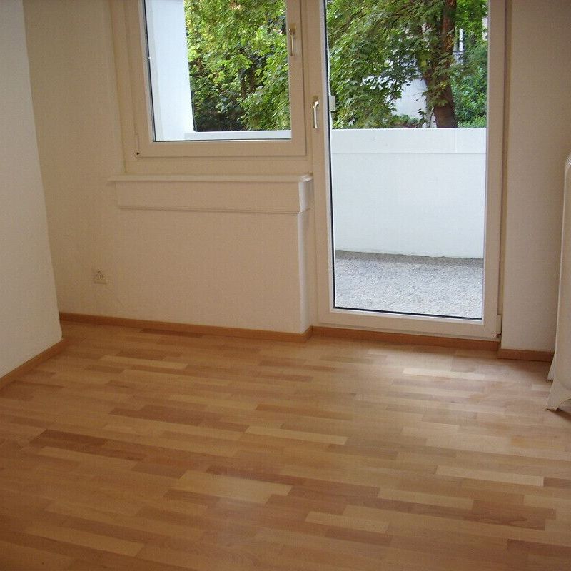 Appartement meublé de 1,5 pièce Art Nouveau dans un endroit calme et central - Foto 1