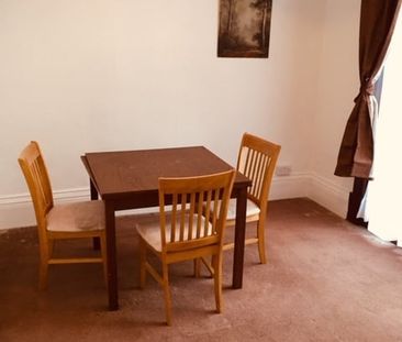 Room in a Shared House, Sidney Avenue, N13 - Photo 2