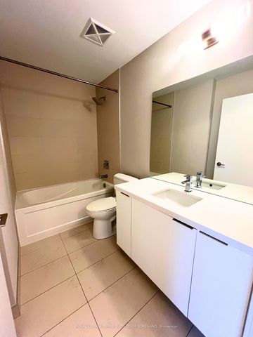 For Lease - 8 Eglinton Avenue Unit# 3204, Toronto, Ontario - Photo 3