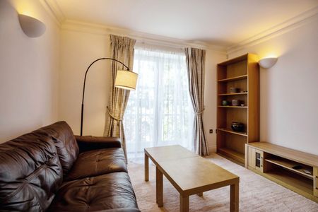 2 Bed Flat, Lordship Lane, SE22 - Photo 2