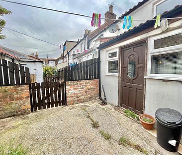 1 bedroom terraced house to rent - Photo 1