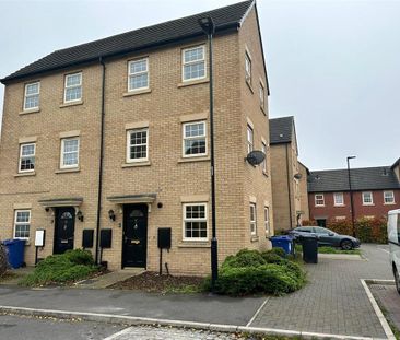 2 bedroom semi-detached house to rent - Photo 3