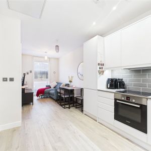 Clivemont Road, Maidenhead Clivemont Road, Maidenhead - Photo 3