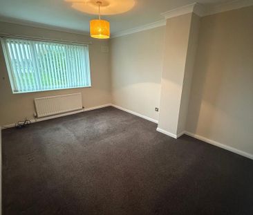 2 bedroom semi-detached house to rent - Photo 5