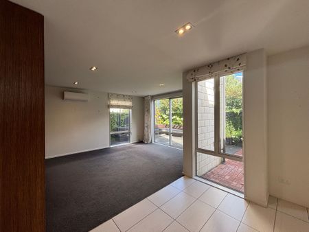 5 Pavilion Crescent - Photo 2