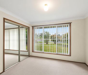 Freshly Updated 3 Bedroom Family Home - Photo 5