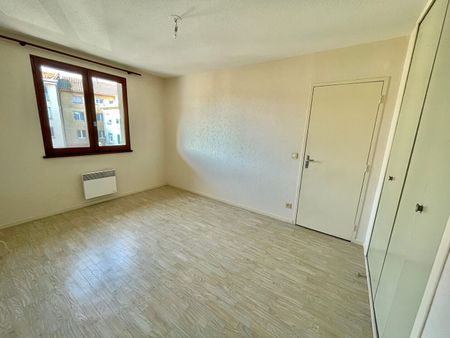 Location appartement 3 pièces, 74.79m², L'Isle-Jourdain - Photo 2