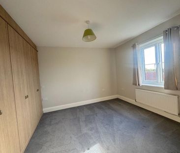 2 bedroom semi-detached house to rent - Photo 3