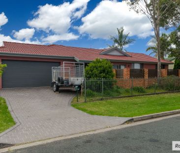 Spacious, Modern Villa Close to Everything! - Photo 4