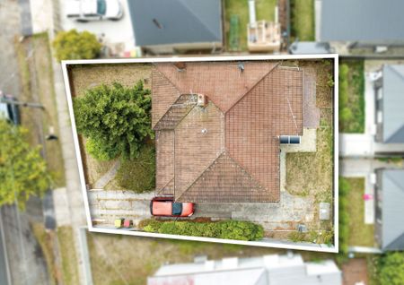 207 Clayton Street, Canadian - Photo 3