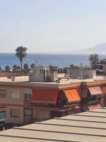 Alquiler de ático en Avenida de Málaga, 80 - Photo 4