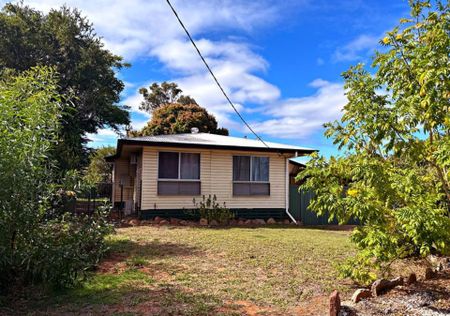 Welcome to 12 Cobb Court&comma; Moranbah&comma; QLD 4744 - Break Lease - Photo 3