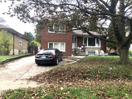 For Lease - 22 Perivale Crescent, Toronto, Ontario - Photo 5