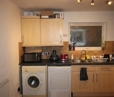 Benjamin House, High Wycombe - Photo 4