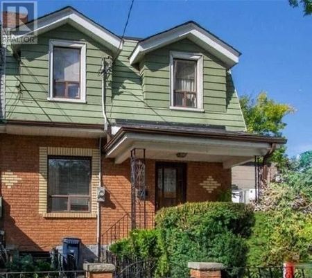 For Lease - 784 Adelaide Street Unit# 2nd Floor, Toronto, Ontario - Photo 4
