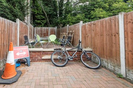 7 bedroom house to rent - Photo 3