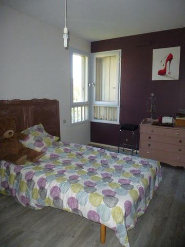 Location Appartement 3 pièces 68m² - Photo 2