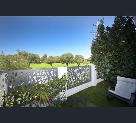 1/21 Green Road, Hillarys, WA 6025 - Photo 4