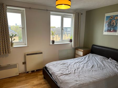 1 Bed Flat, Ferguson Close, E14 - Photo 4