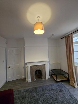 5 bedroom house to rent - Photo 1