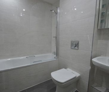 61 Chalvey Road East, Slough, Berkshire,SL1 - Photo 4