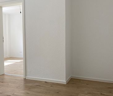 Modernisierte 2-Zi. Wohnung in grüner Lage! - Photo 5