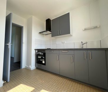 Location Appartement 3 pièces 54m² BOIS GUILLAUME 76230 - Photo 2