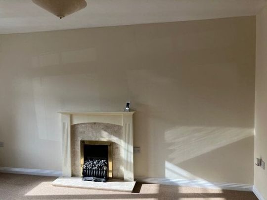 Cwrt Y Fedwen, Abertawe, SA7 - Photo 1