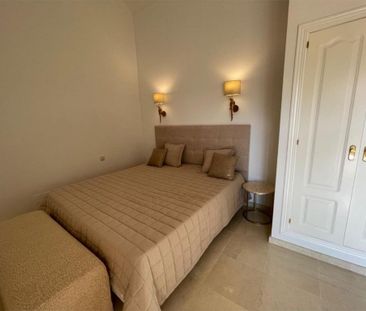 3 bedroom luxury penthouse for rent in San Pedro de Alcántara, Anda... - Photo 6