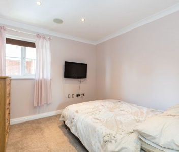Wigan Road, Standish, WN6 0BA - Photo 5
