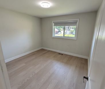 For Lease - 372 Highside Drive, Milton, Ontario - Photo 6