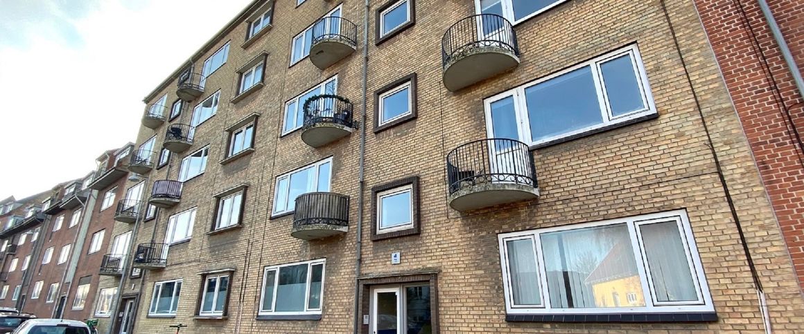 Indbydende lejlighed med moderne køkken i Odense C - Foto 1