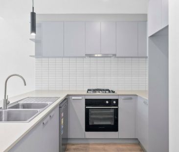 Welcome to Elio - Photo 2