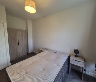 Elm Avenue, NG3, Property for rent - Photo 2