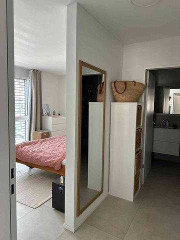 4.5 Zimmer, 111 m², 2. Stock - Photo 4