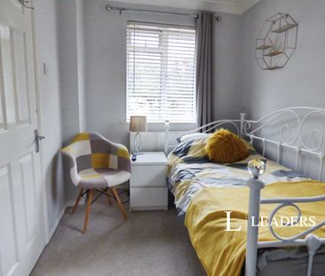 1 bedroom room to rent Mill Lane, Wick - Photo 1