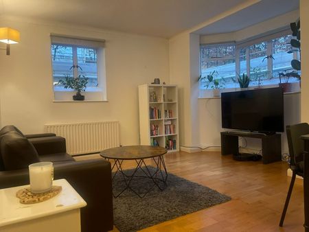 2 Bed Flat, Hightrees House, SW12 - Photo 2