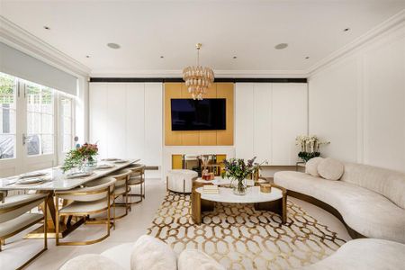 7 bedroom detached house to rent - Photo 2