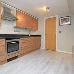 Trinity Square, Margate, CT9 1HT, Kent - Photo 3